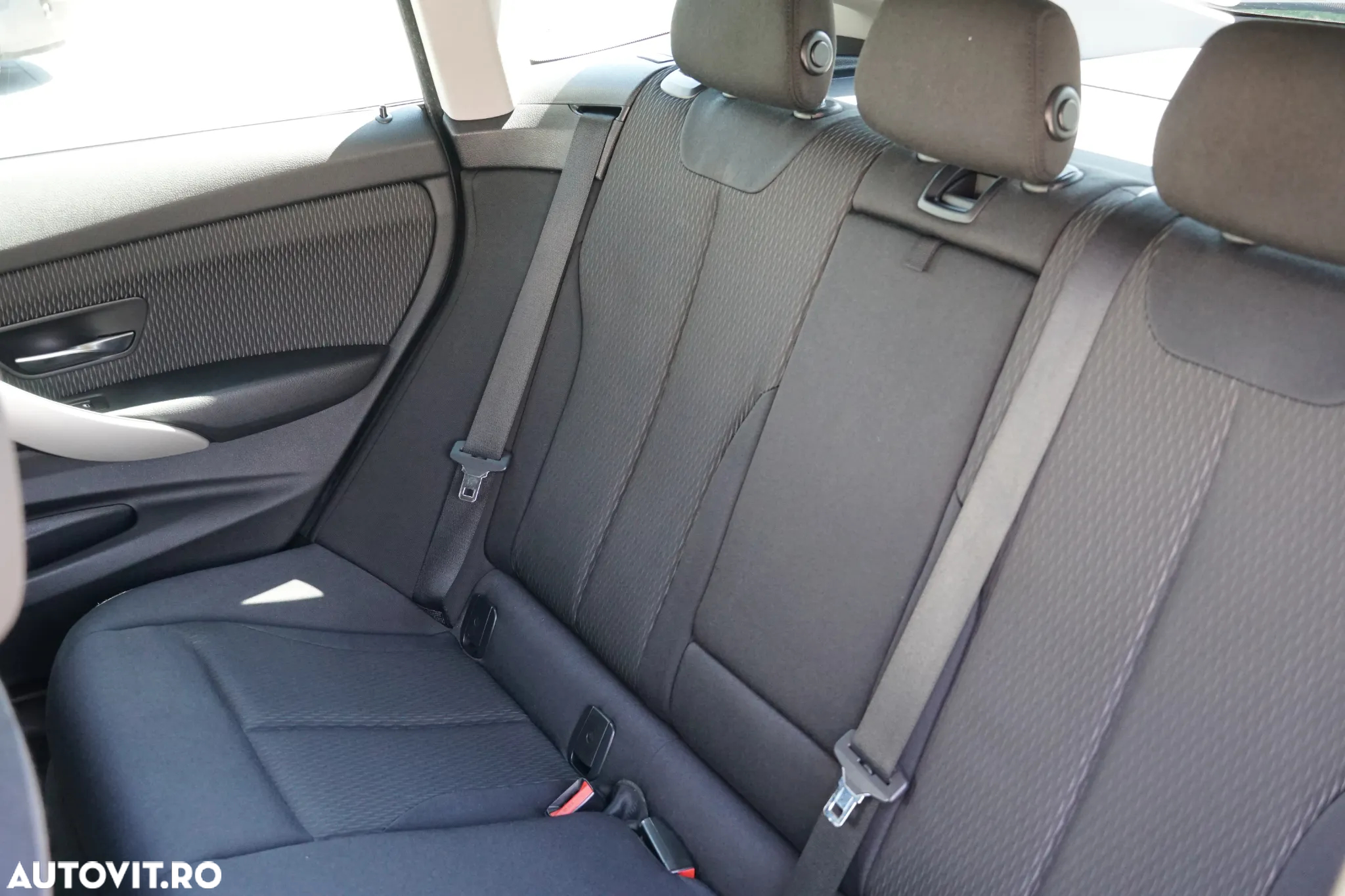 BMW Seria 3 320d xDrive GT Aut. - 11