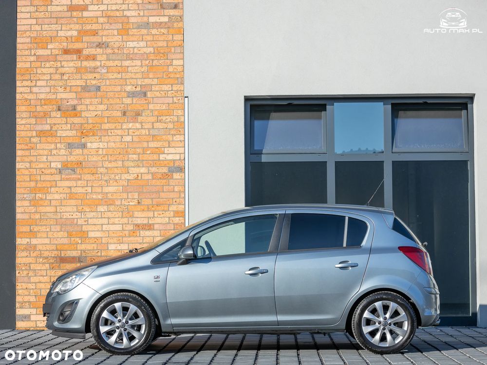 Opel Corsa 1.4 16V Satellite - 5