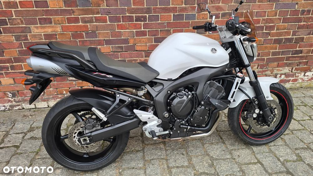 Yamaha FZ6 - 25