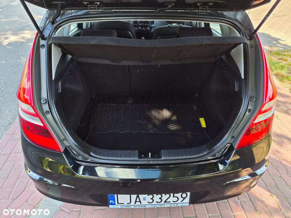 Hyundai i30 1.4 Edition Plus - 12