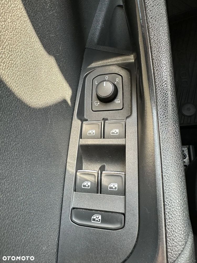 Skoda Karoq 1.6 TDI 4x2 Style DSG - 29