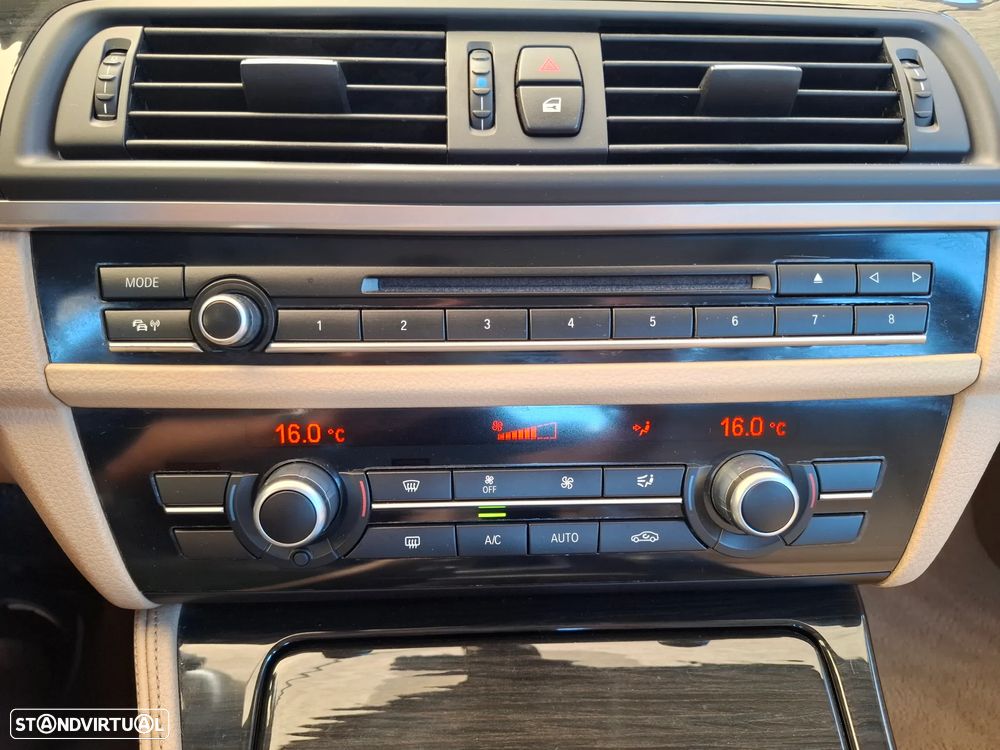 BMW 525 d Line Luxury Auto - 34