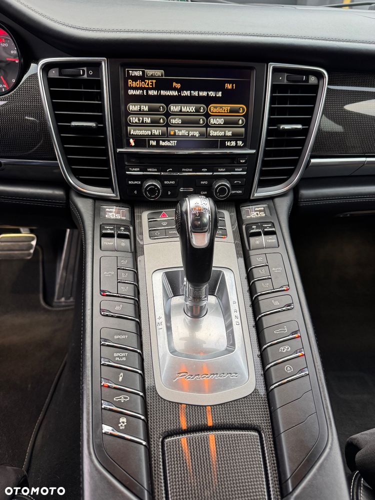Porsche Panamera - 7