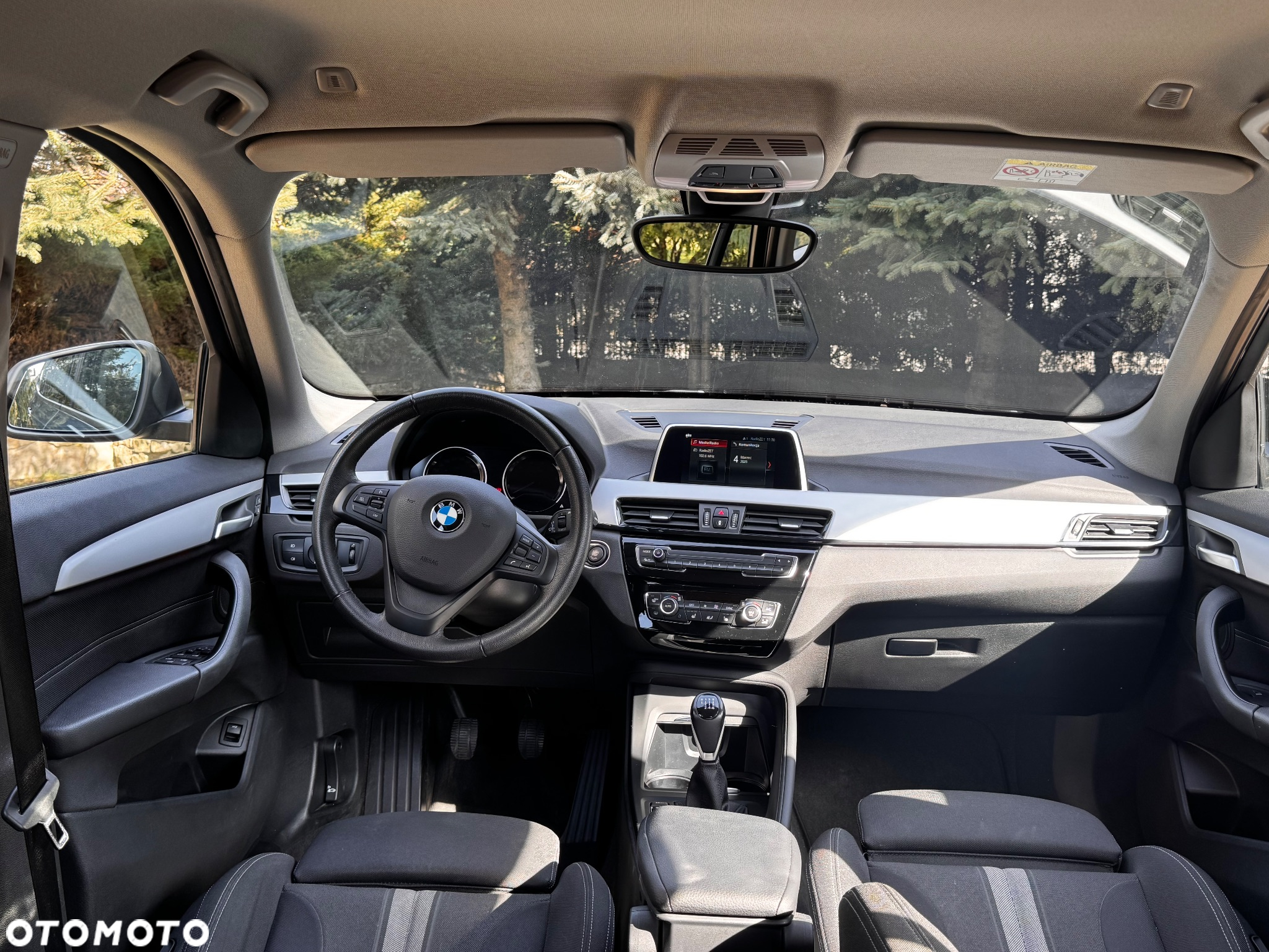 BMW X1 sDrive18i xLine - 25