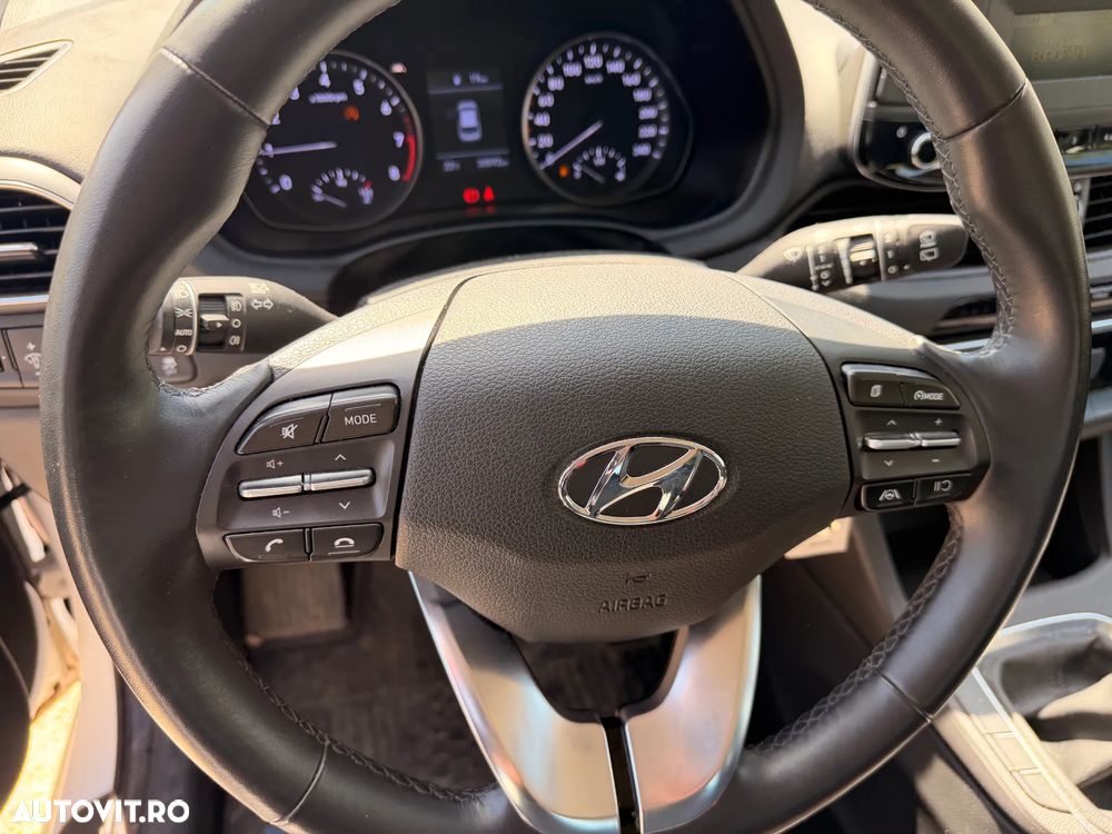 Hyundai i30 - 11