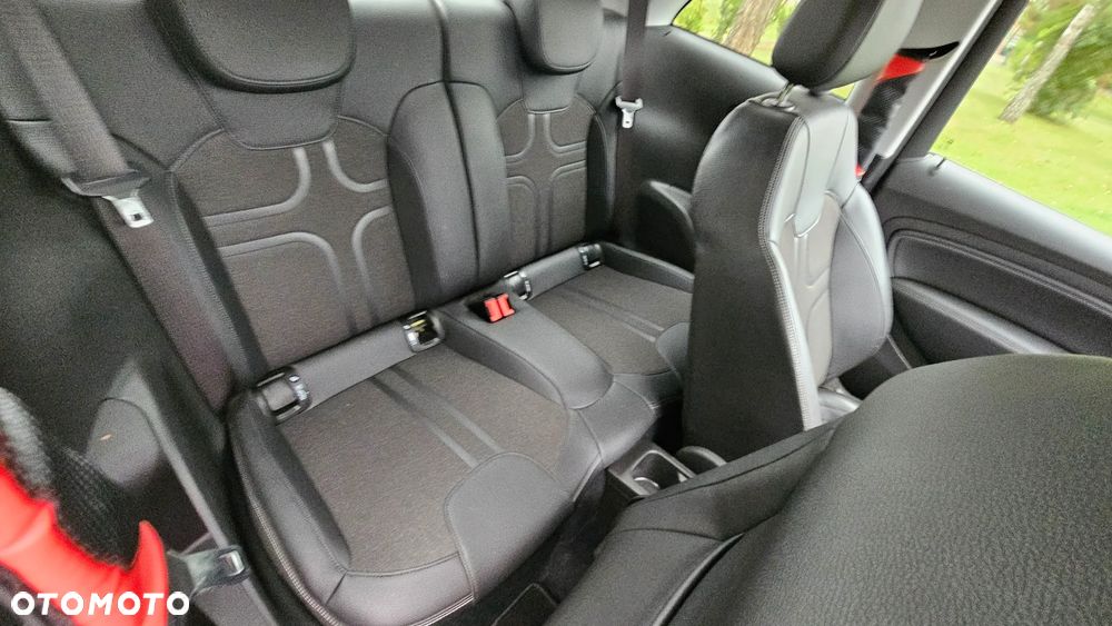 Opel Adam 1.4 Black Jack S&S - 12