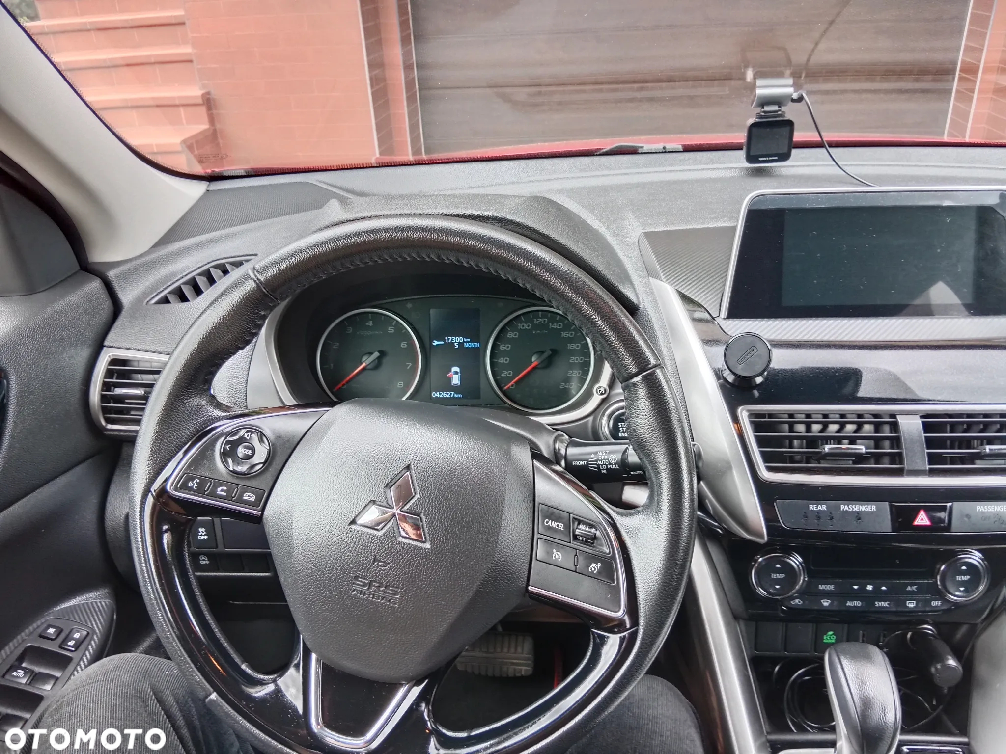 Mitsubishi Eclipse Cross 1.5 T GPF Invite Plus CVT - 11