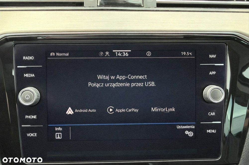 Volkswagen Passat Variant 2.0 TDI 4Mot Elegance DSG - 32