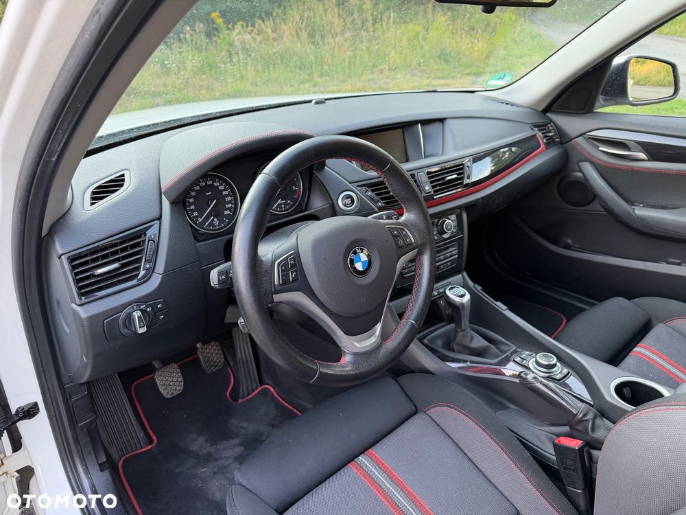 BMW X1 xDrive18d xLine - 18
