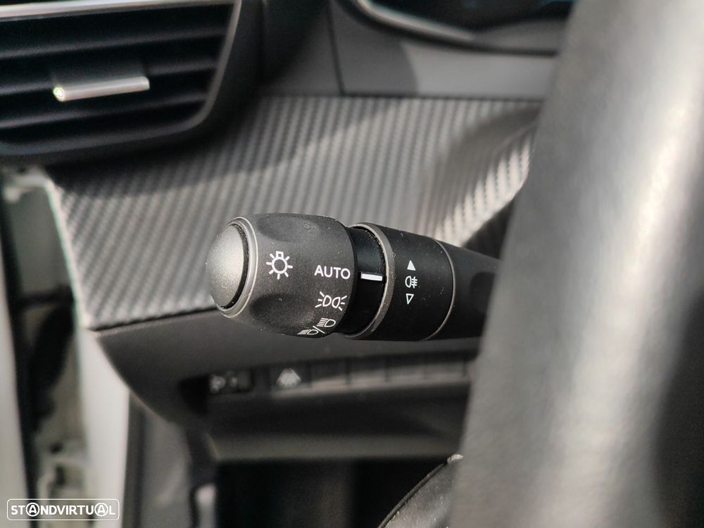 Peugeot e-208 50 kWh Active - 30