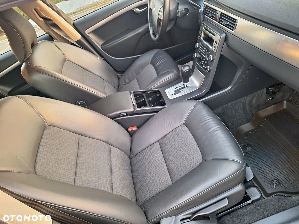 Volvo V70 - 21