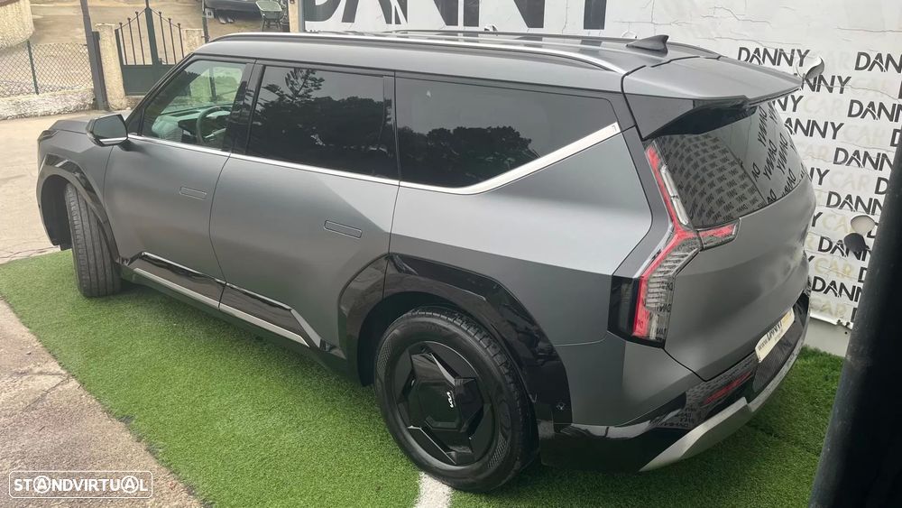 Kia EV9 - 10