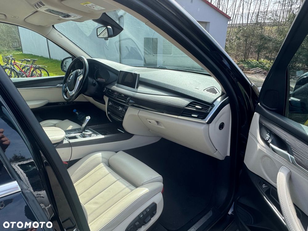 BMW X5 xDrive40d - 10