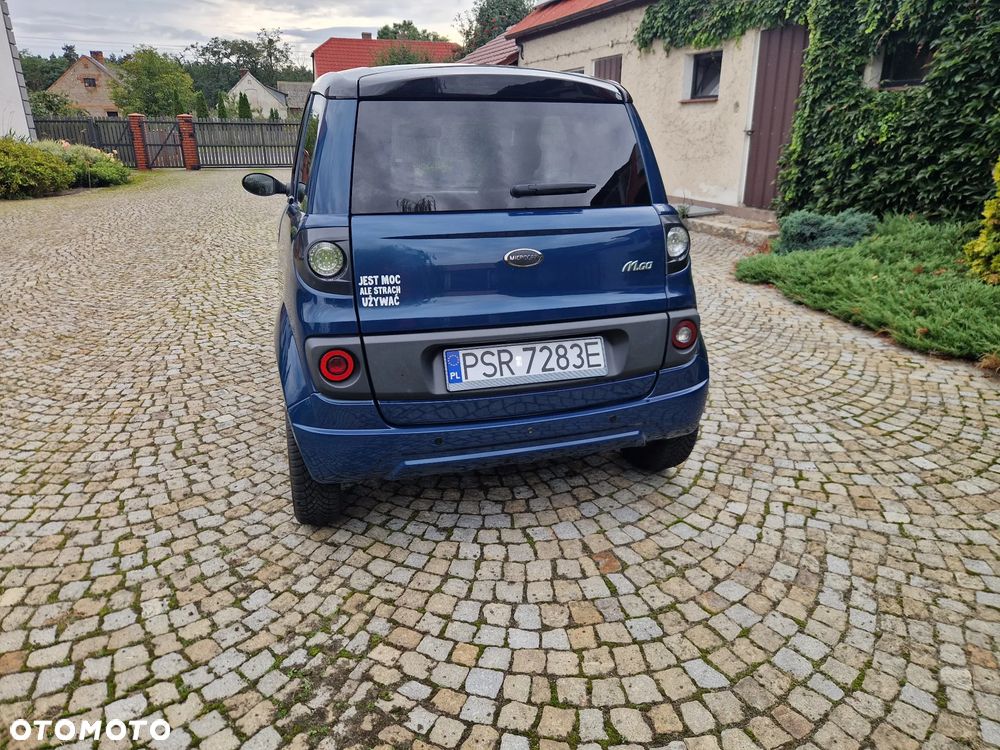 Microcar M.GO - 8