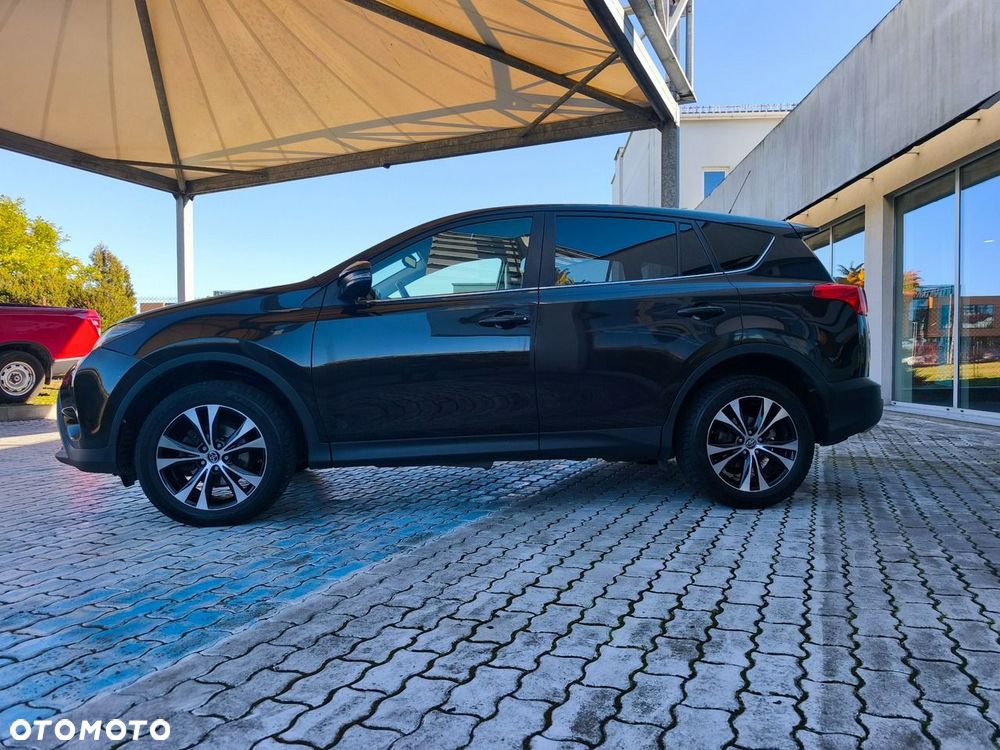 Toyota RAV4 2.0 D-4D 4x4 Comfort - 4
