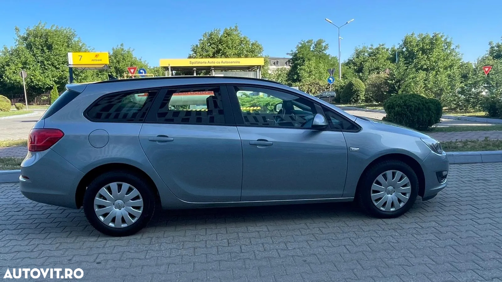 Opel Astra - 9