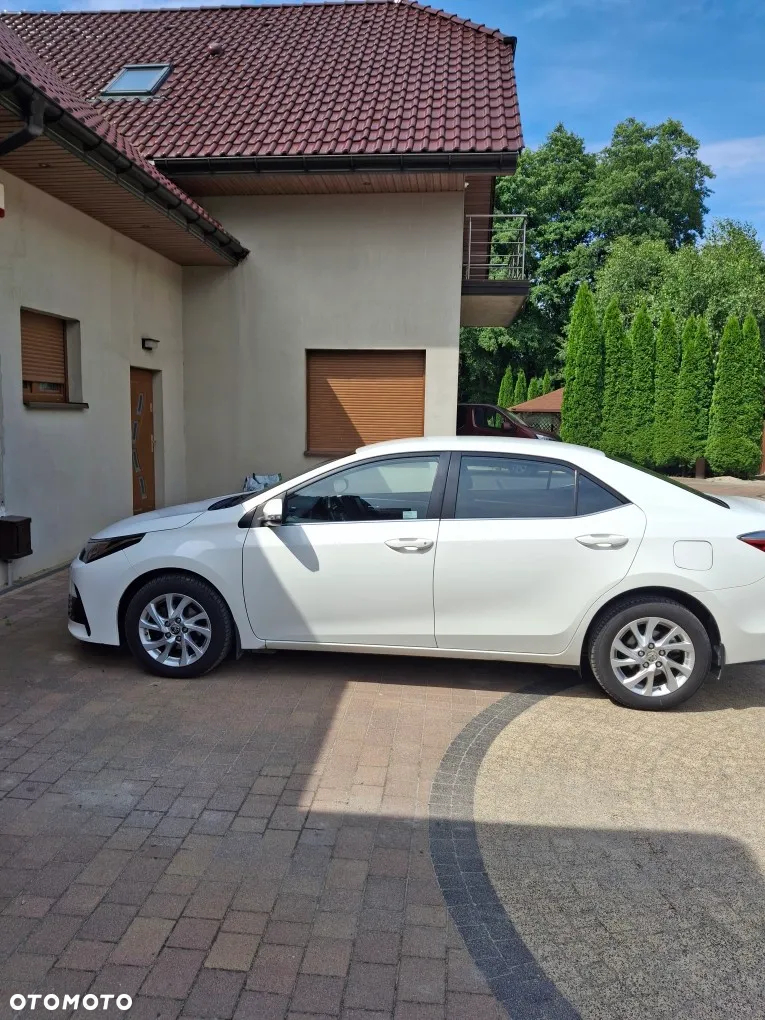 Toyota Corolla 1.6 Active - 4