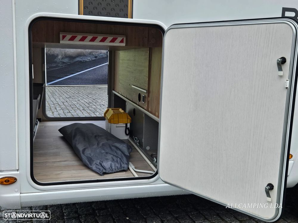 Bavaria Class I 740 CAMA CENTRAL/BASCULANTE - 54