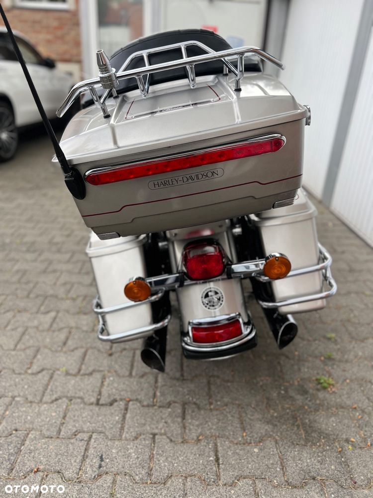 Harley-Davidson Touring Electra Glide - 21