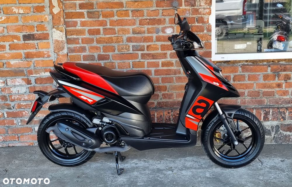 Aprilia SR - 7