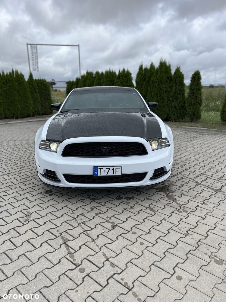 Ford Mustang - 3