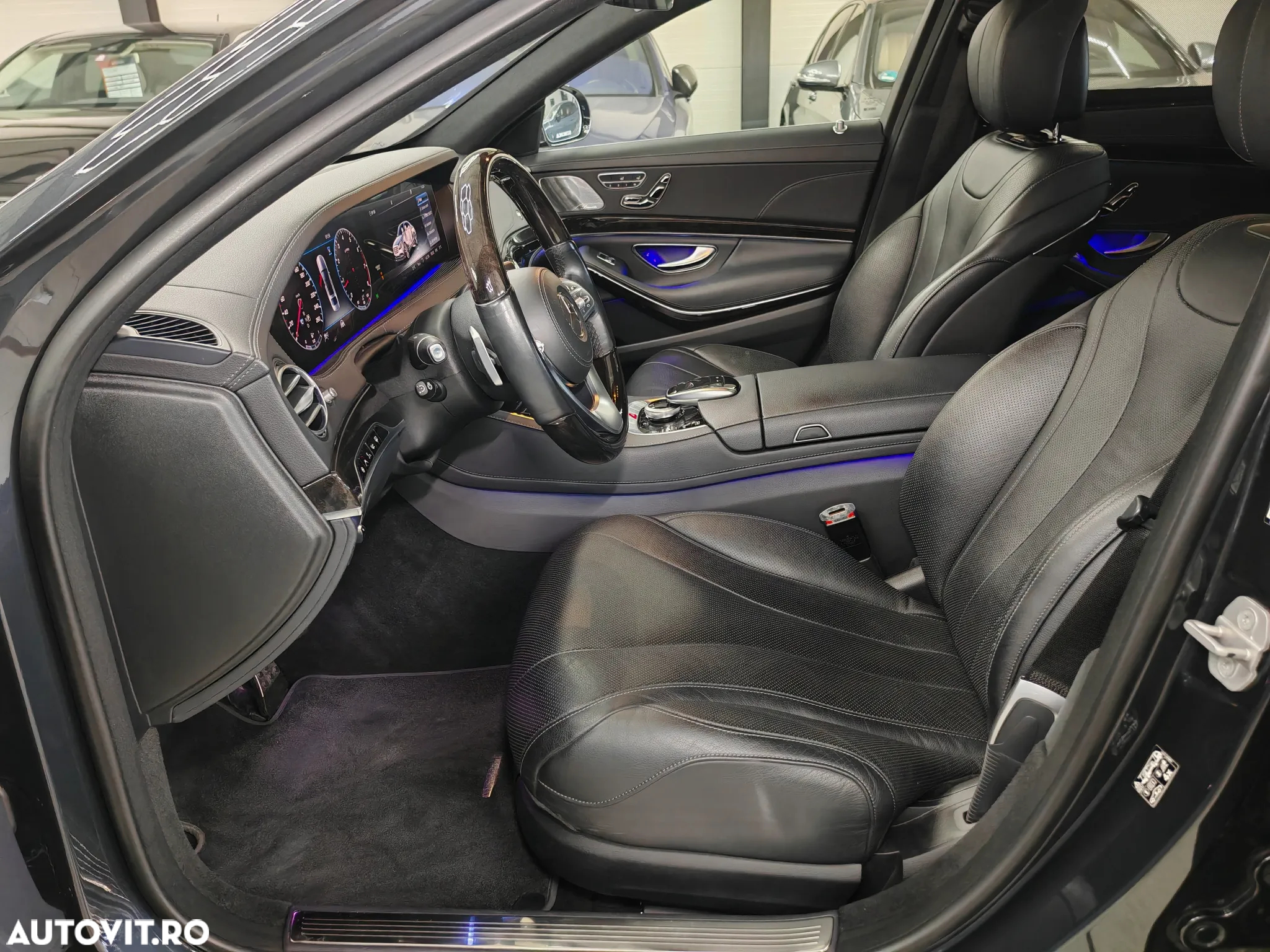 Mercedes-Benz S 560 L 4Matic 9G-TRONIC - 10