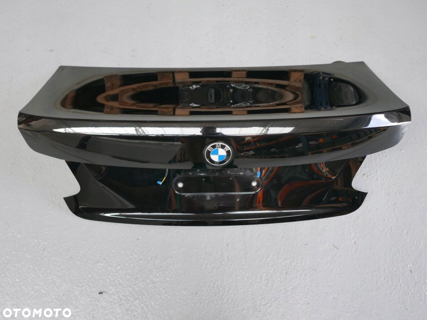 BMW F22 POKRYWA KLAPA BAGAŻNIKA 668 - 2