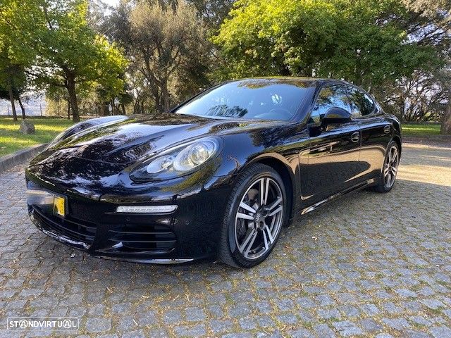 Porsche Panamera 3.0 V6 - 1
