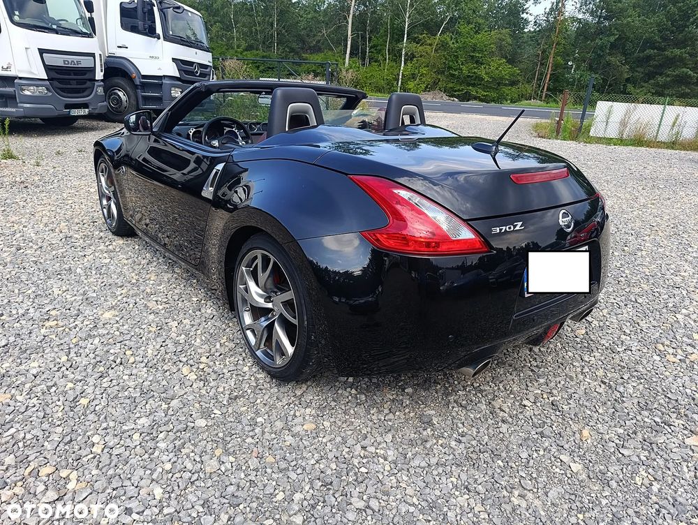 Nissan 370 Z 3.7 V6 Platinum - 10