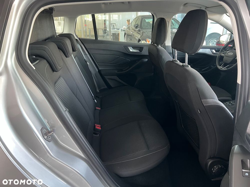 Ford Focus 2.0 EcoBlue Titanium - 37