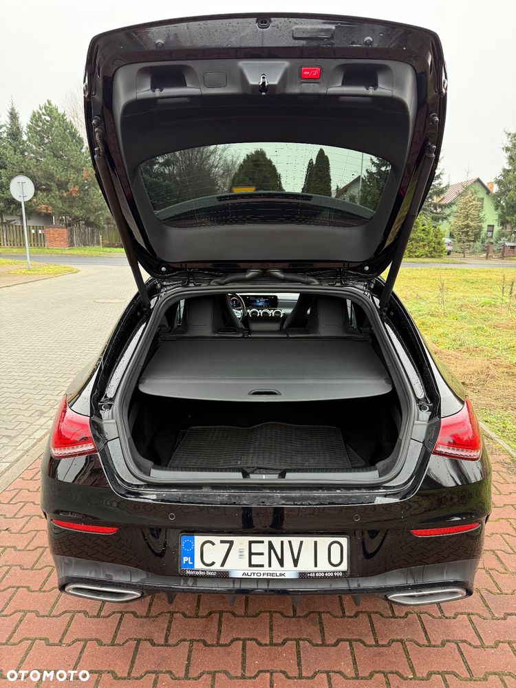 Mercedes-Benz CLA 250 E AMG Line 8G-DCT - 7