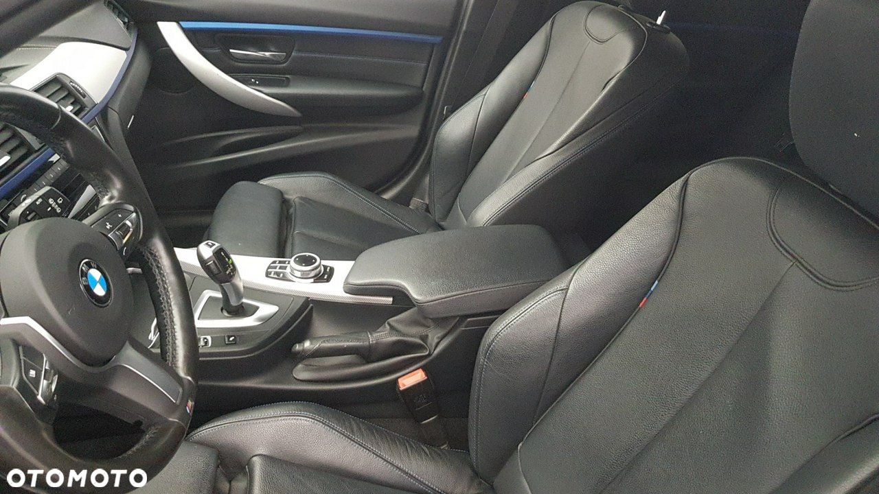 BMW Seria 3 - 21