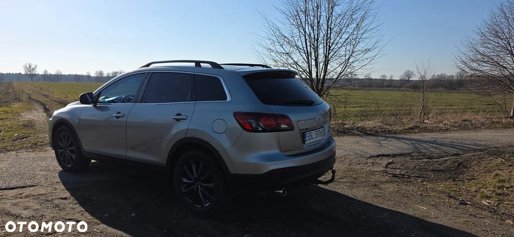 Mazda CX-9 3.7 V6 - 8