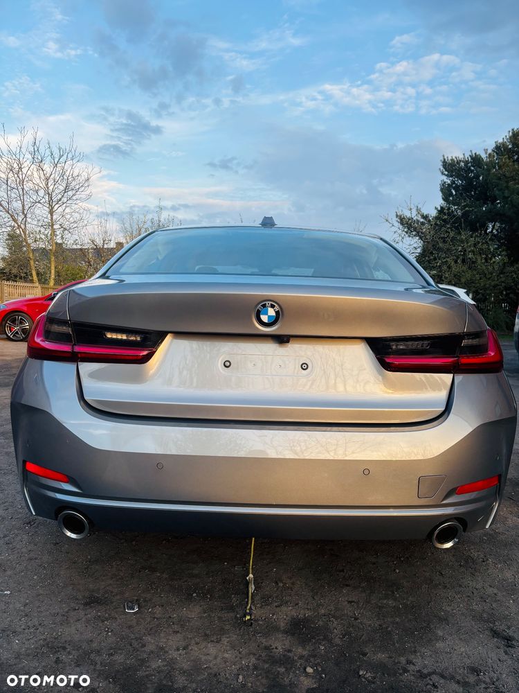 BMW Seria 3 320d - 5