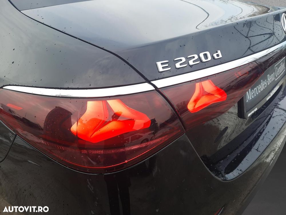 Mercedes-Benz E 220 d MHEV 4MATIC Aut. - 16