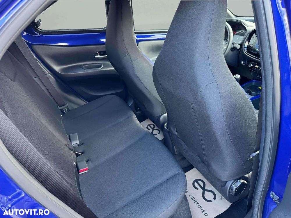 Toyota Aygo X Pulse - 12