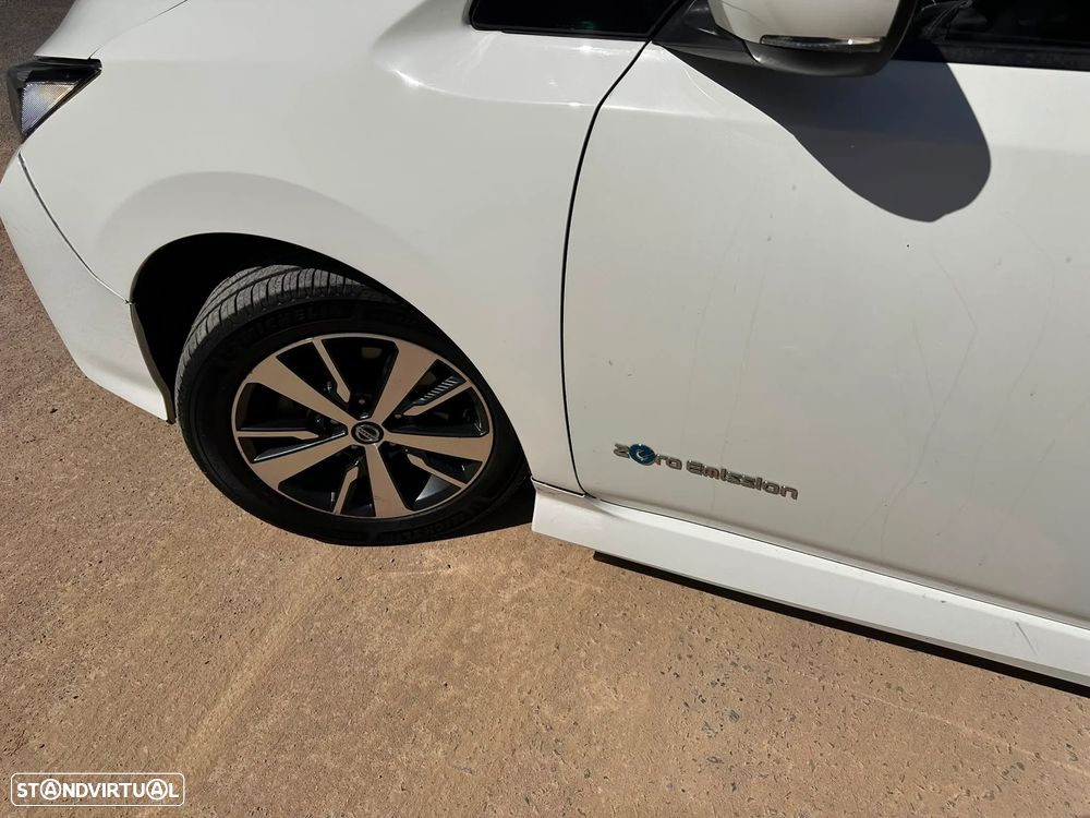 Nissan Leaf 40 kWh Acenta - 19