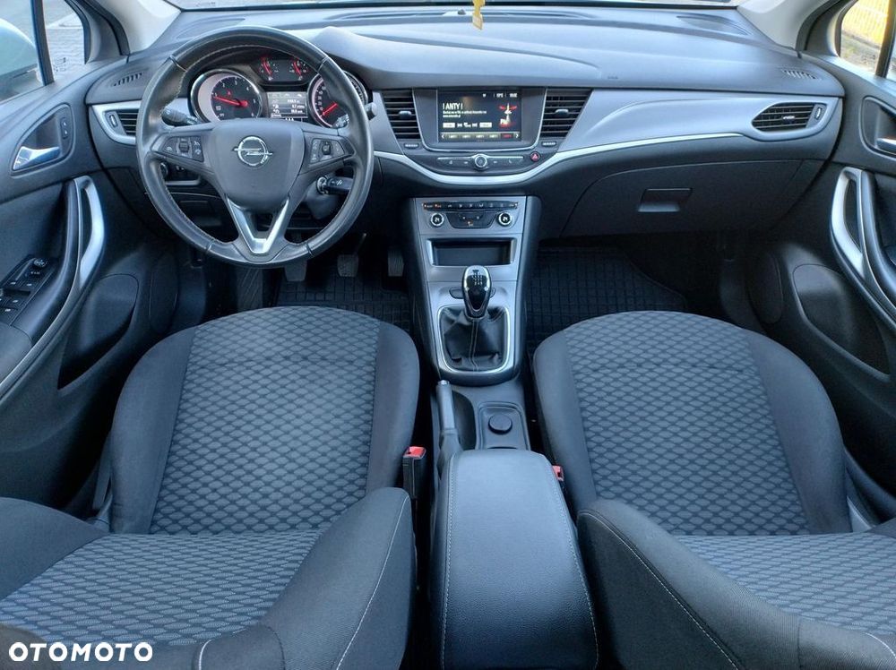 Opel Astra 1.6 CDTI Enjoy - 13