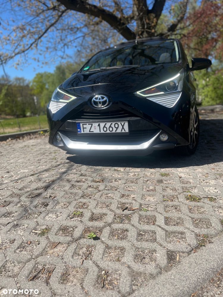 Toyota Aygo x-clusiv - 2
