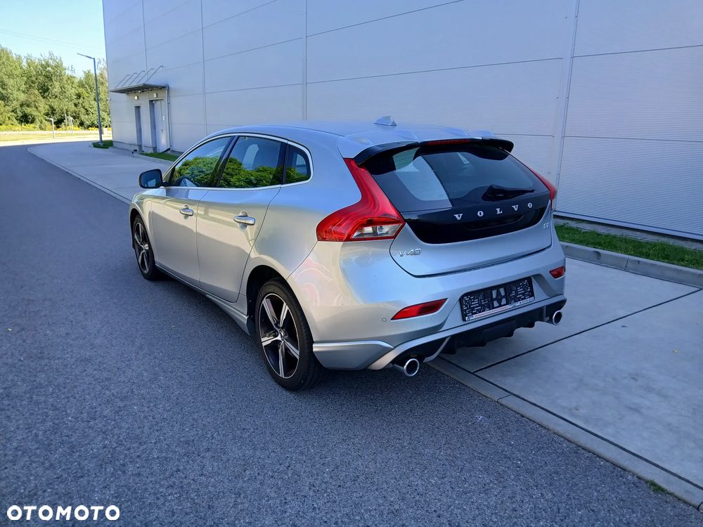 Volvo V40 2015 photo 4