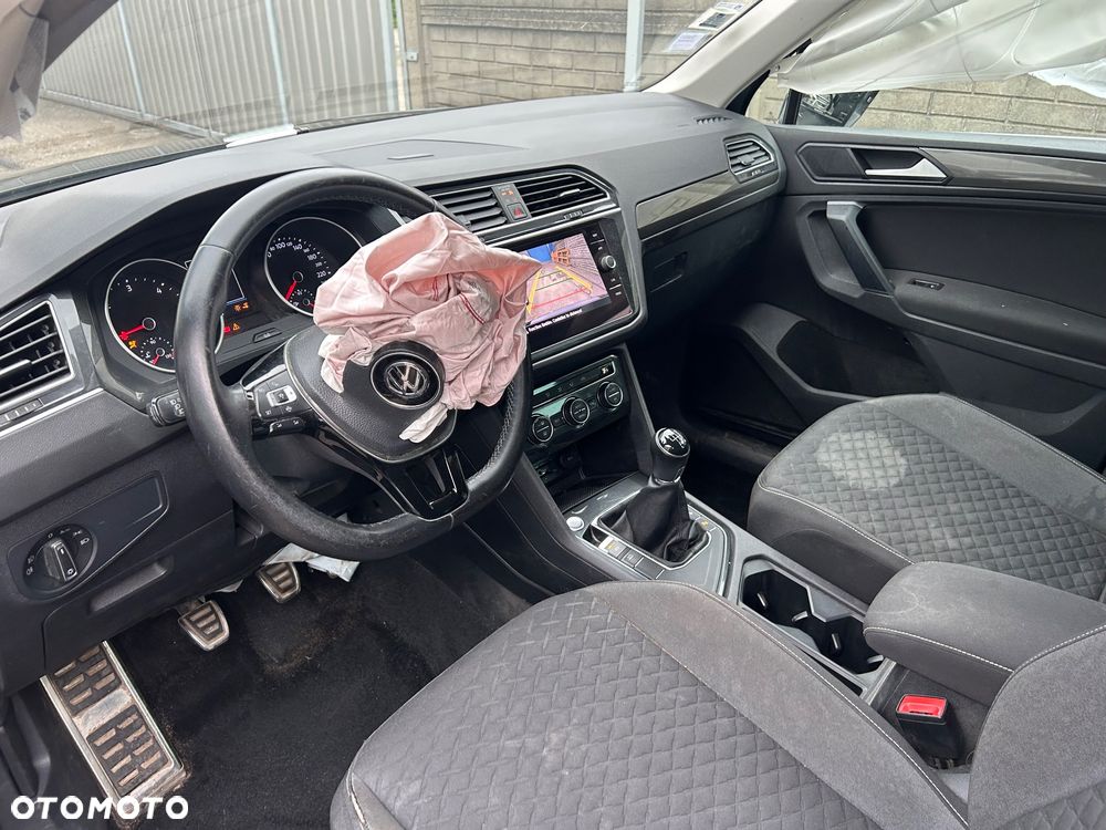 Volkswagen Tiguan 2.0 TDI SCR (BlueMotion Technology) Comfortline - 15