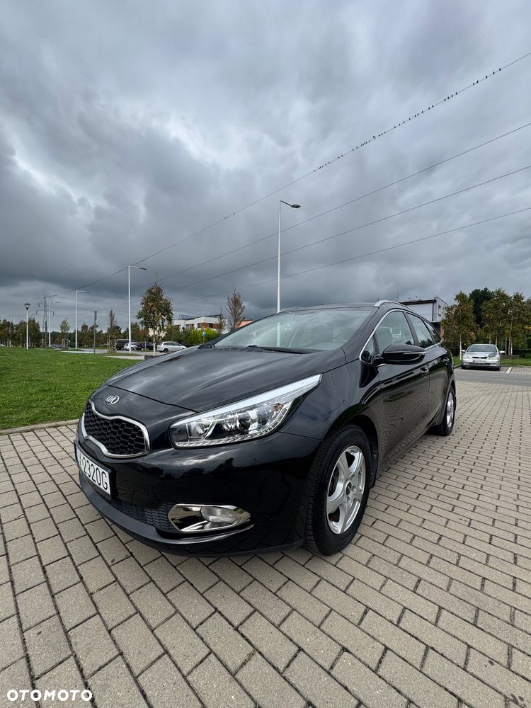 Kia Ceed 1.4 CVVT Attract - 2