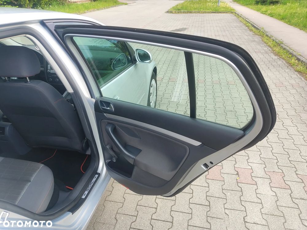 Volkswagen Golf 1.6 Goal - 35