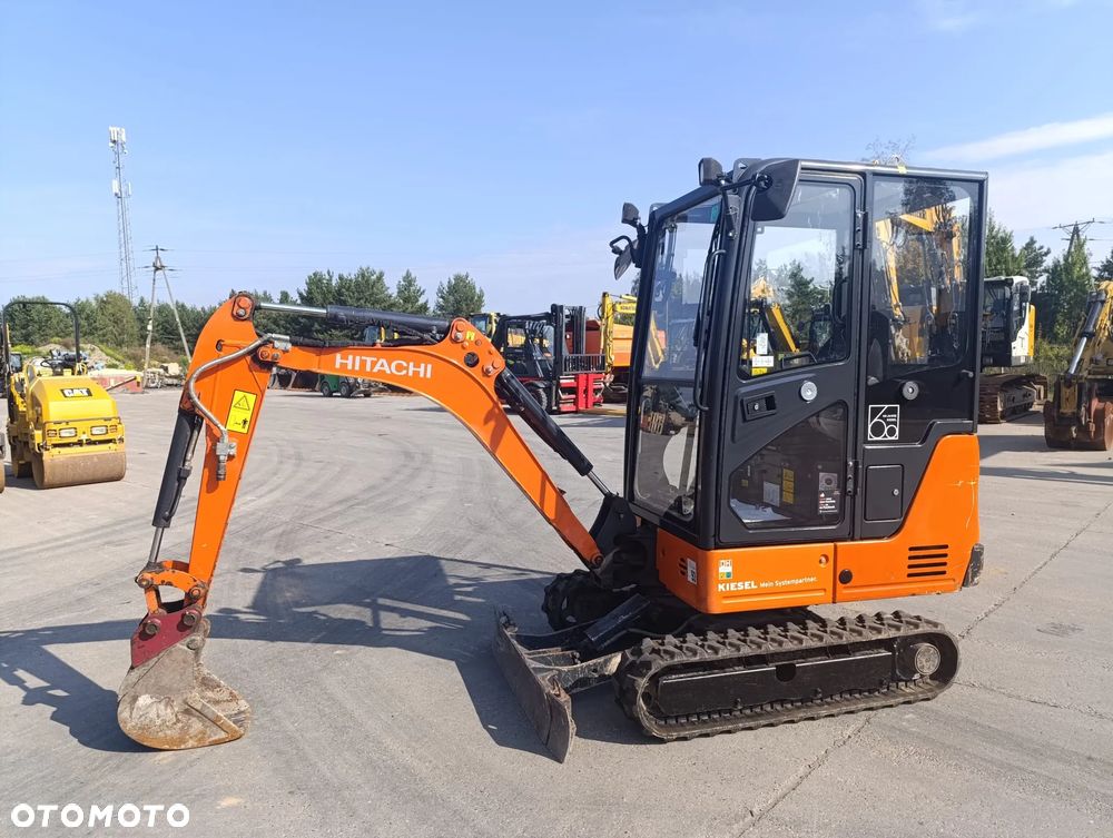 Hitachi ZX19-5A