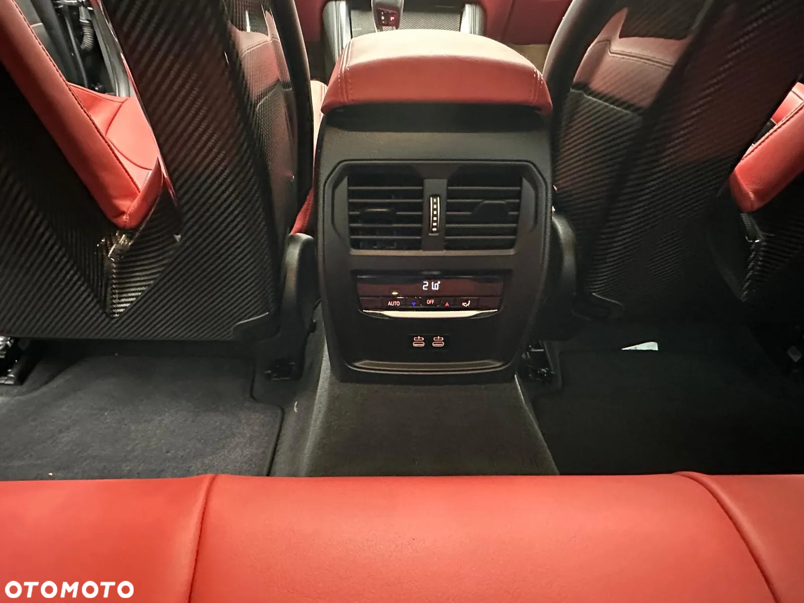 BMW M3 Competition M xDrive - 25