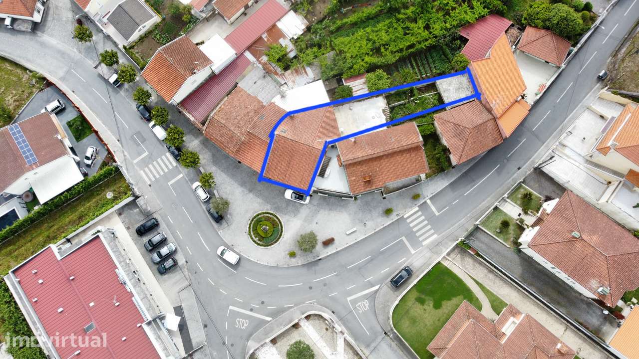 Moradia em Banda, Merelim (S. Paio), Panoias e Parada de Tibães, Braga - Grande imagem: 5/21