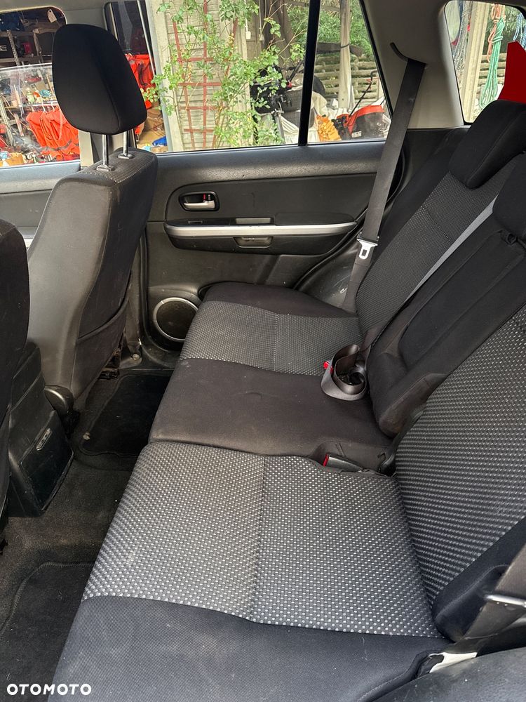 Suzuki Grand Vitara - 15
