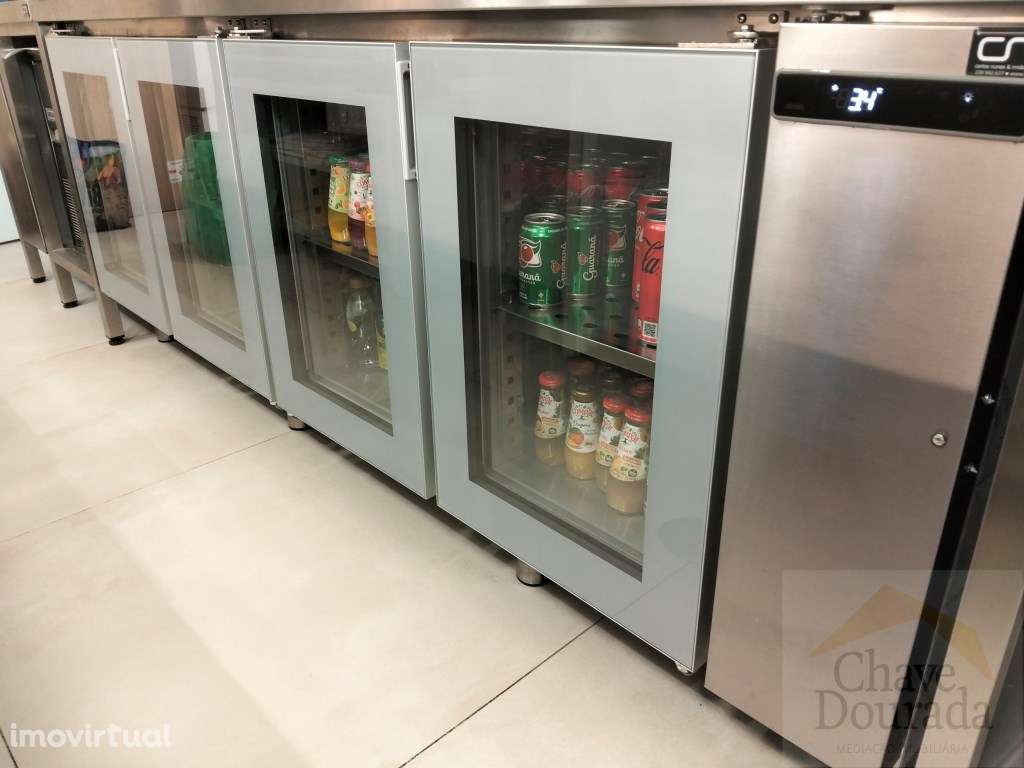 Trespassa-se Padaria/Pastelaria e café, no Vale das Flores - Grande imagem: 3/9