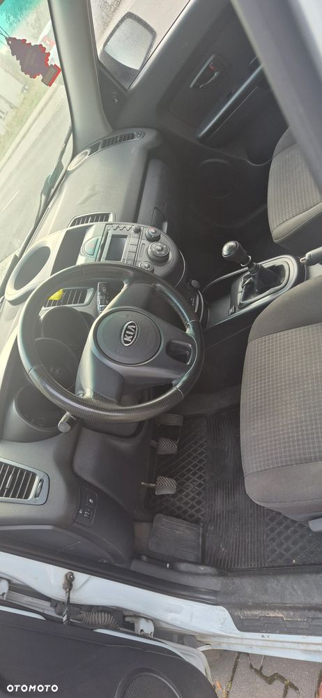 Kia Soul - 12