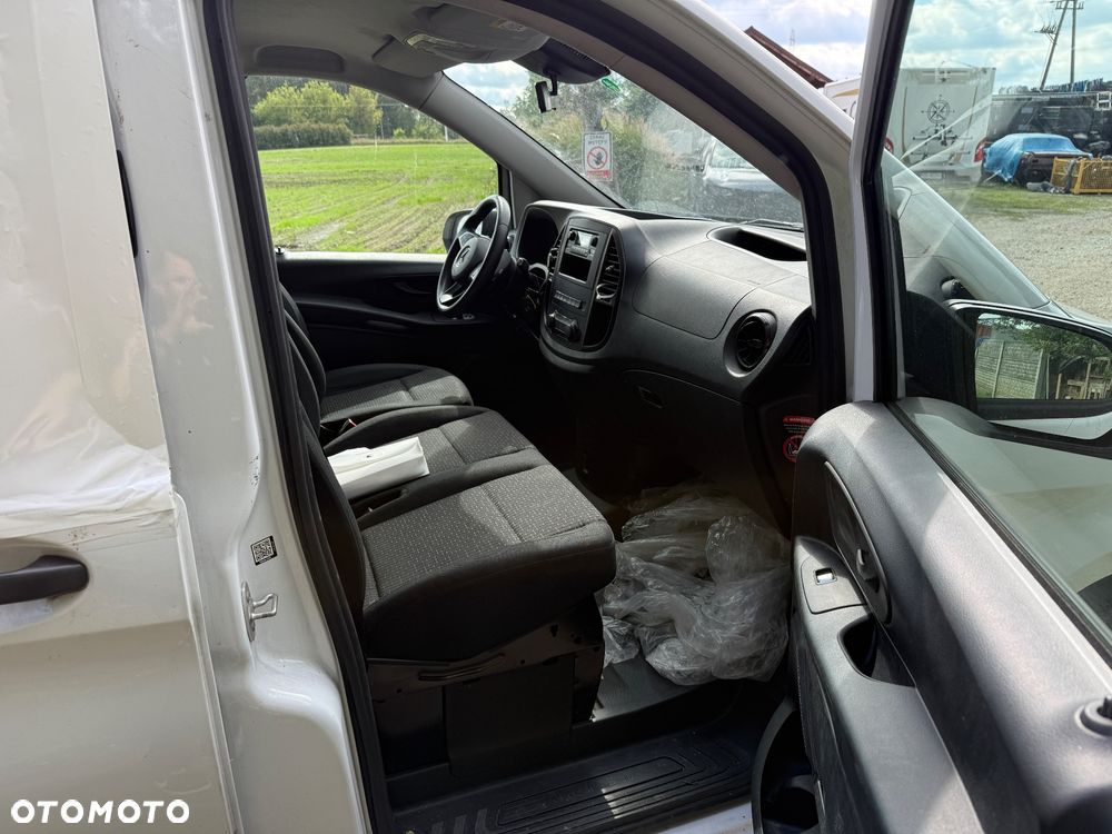 Mercedes-Benz Vito 114 Long 4x4 4matic automat - 15